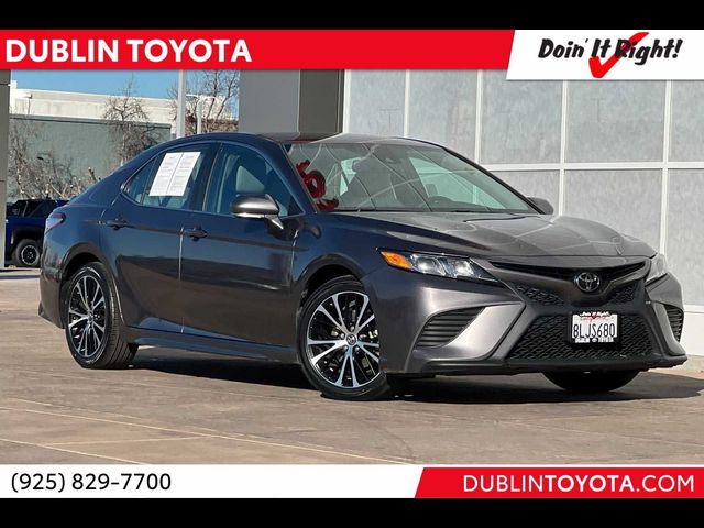 2019 Toyota Camry SE