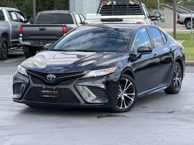 2019 Toyota Camry SE