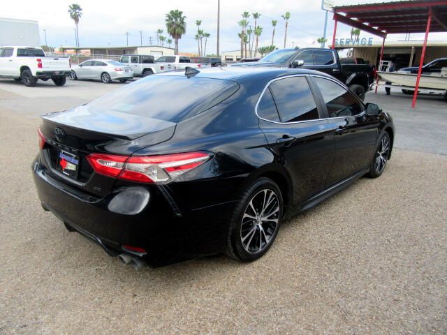 2019 Toyota Camry SE