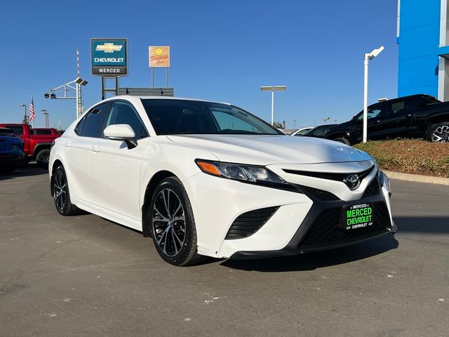 2019 Toyota Camry SE