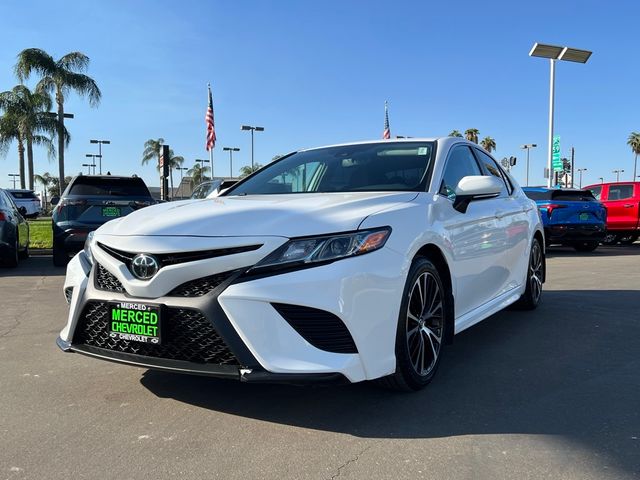 2019 Toyota Camry SE