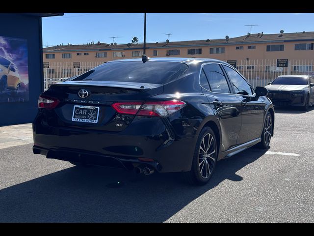 2019 Toyota Camry SE