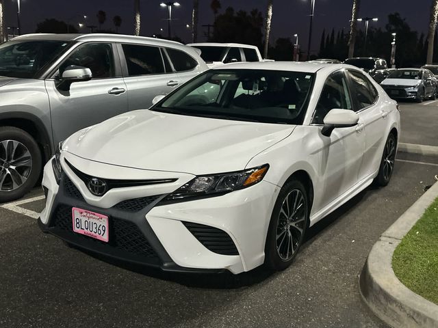 2019 Toyota Camry SE