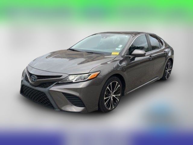 2019 Toyota Camry Hybrid SE