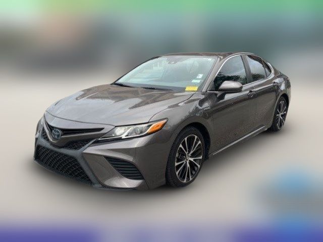 2019 Toyota Camry Hybrid SE