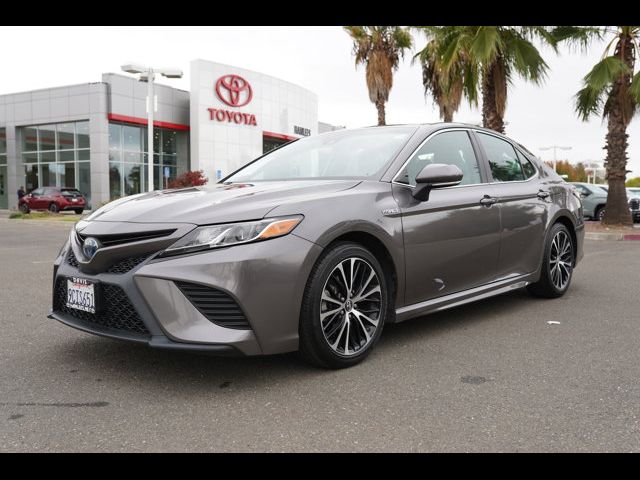 2019 Toyota Camry Hybrid SE