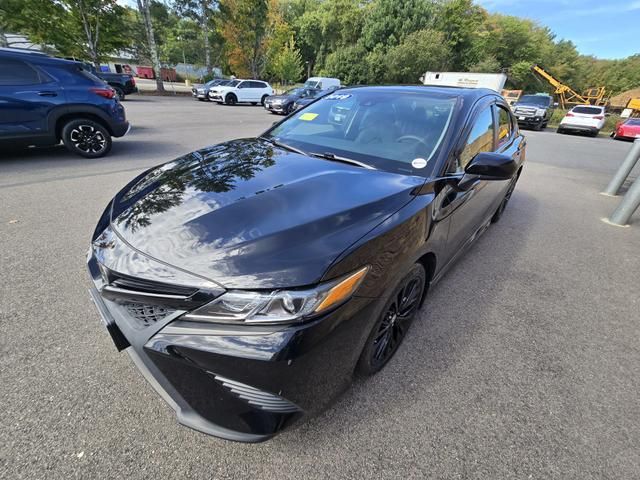 2019 Toyota Camry SE