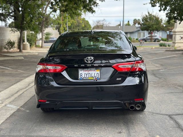 2019 Toyota Camry SE