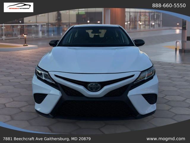 2019 Toyota Camry SE