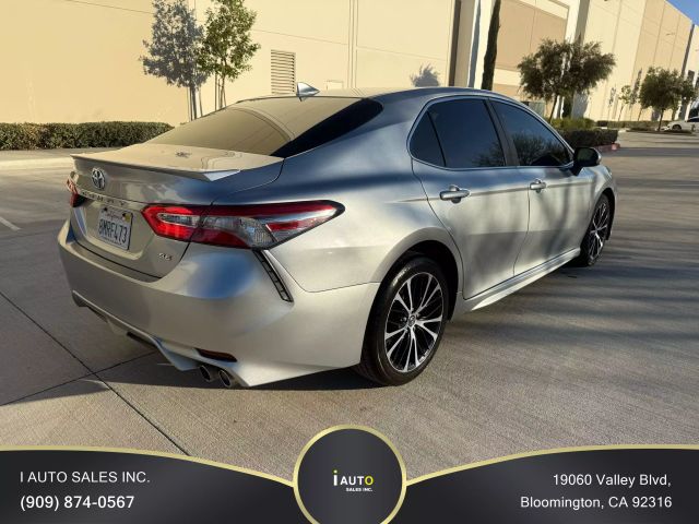 2019 Toyota Camry SE