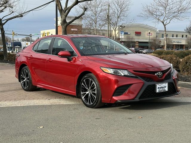 2019 Toyota Camry XLE