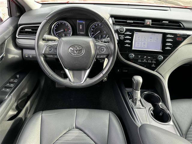 2019 Toyota Camry XLE