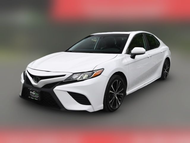 2019 Toyota Camry XLE