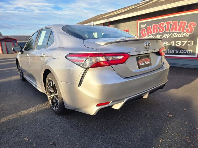 2019 Toyota Camry XLE