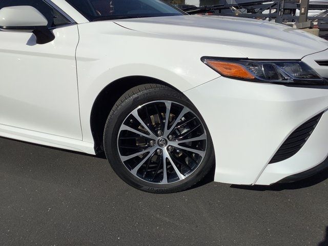 2019 Toyota Camry XLE