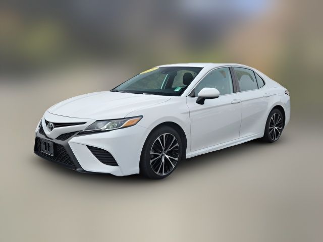 2019 Toyota Camry XLE