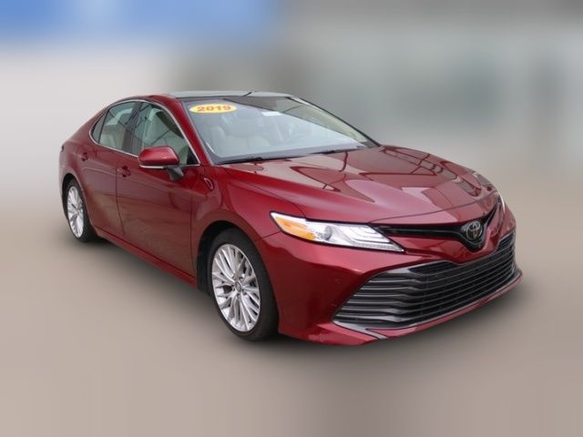 2019 Toyota Camry XLE