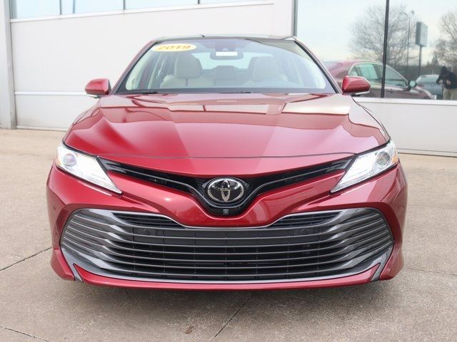 2019 Toyota Camry XLE