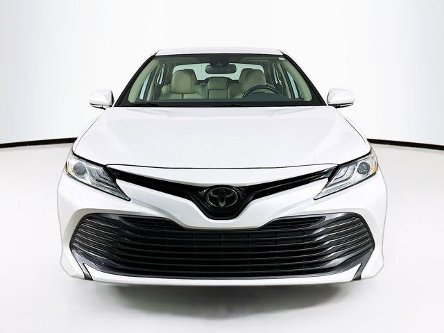 2019 Toyota Camry XLE