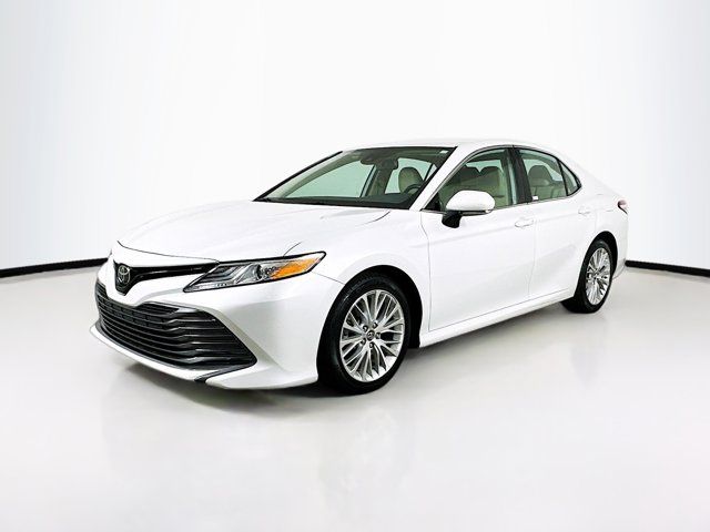 2019 Toyota Camry XLE