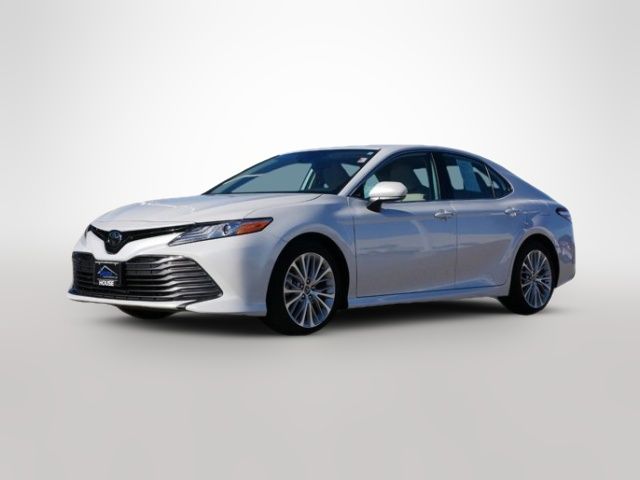 2019 Toyota Camry XLE