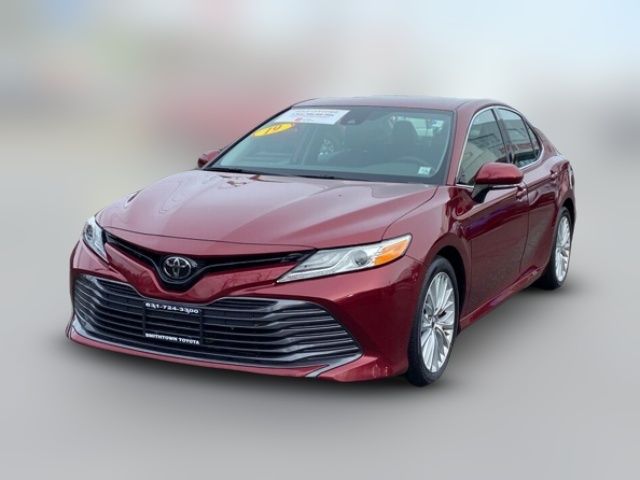 2019 Toyota Camry XLE