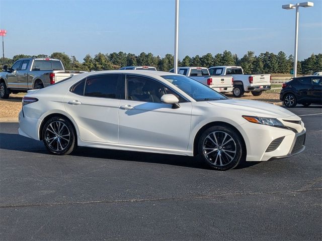 2019 Toyota Camry XLE