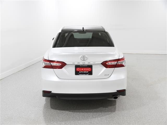 2019 Toyota Camry XLE