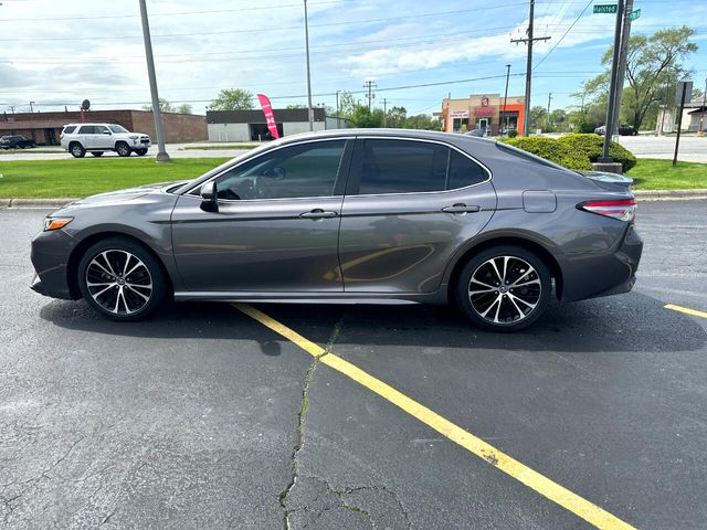 2019 Toyota Camry XLE