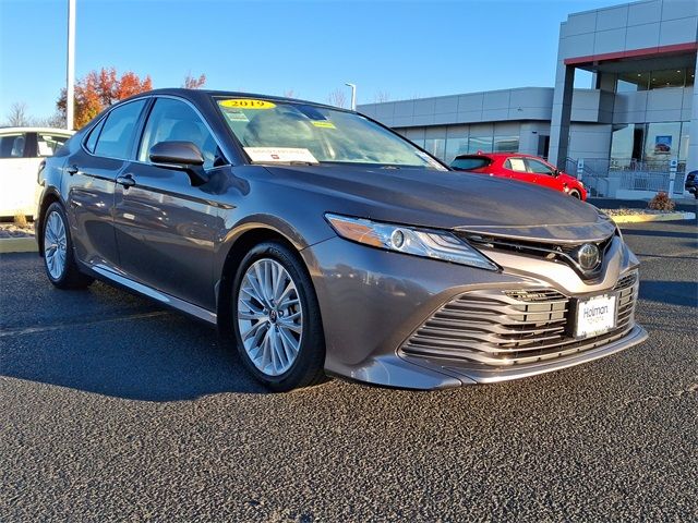 2019 Toyota Camry XLE