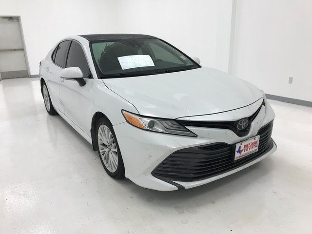 2019 Toyota Camry XLE