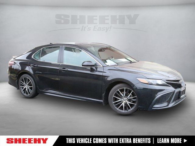 2019 Toyota Camry XSE