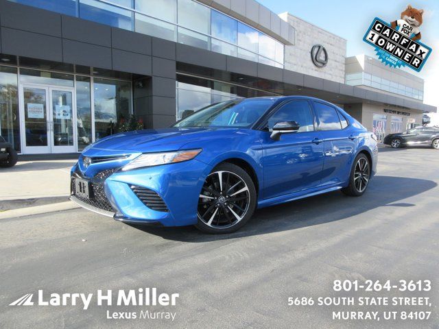 2019 Toyota Camry XSE