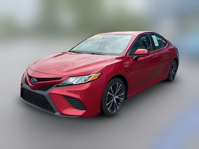 2019 Toyota Camry Hybrid SE