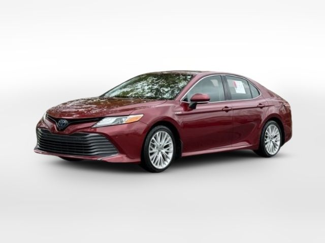 2019 Toyota Camry Hybrid XLE