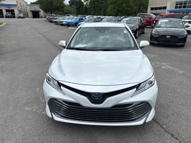 2019 Toyota Camry Hybrid XLE