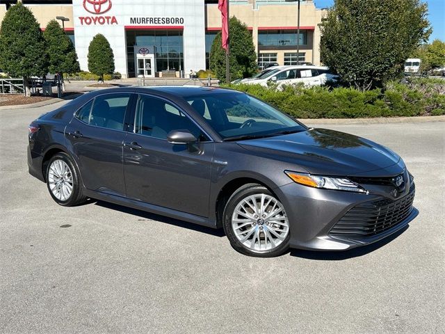 2019 Toyota Camry Hybrid XLE