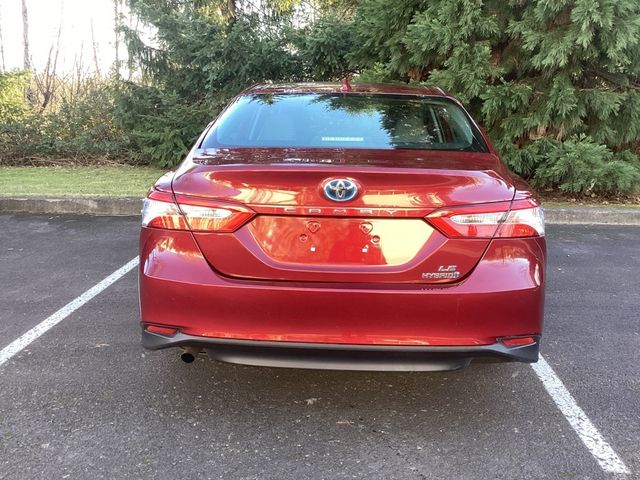 2019 Toyota Camry Hybrid LE