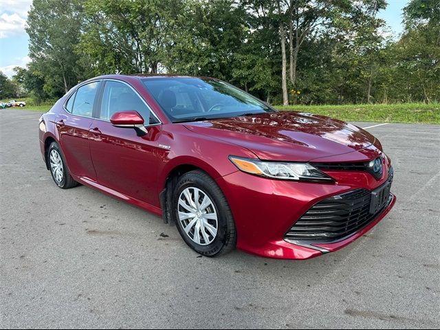 2019 Toyota Camry Hybrid LE