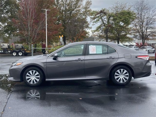 2019 Toyota Camry Hybrid LE