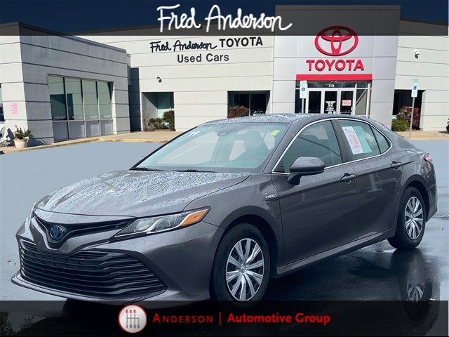 2019 Toyota Camry Hybrid LE