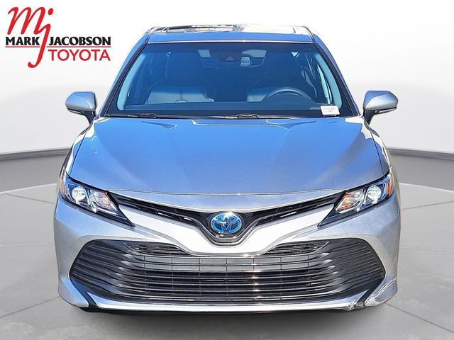 2019 Toyota Camry Hybrid LE