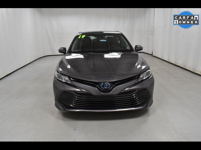 2019 Toyota Camry Hybrid LE