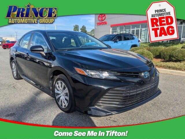 2019 Toyota Camry Hybrid LE