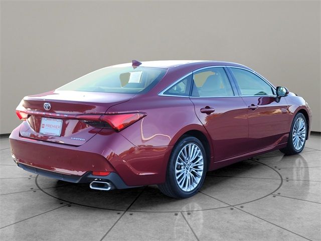 2019 Toyota Camry Hybrid LE