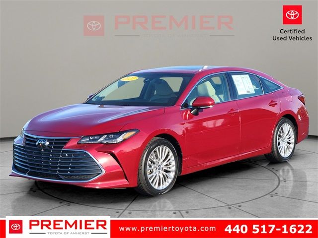 2019 Toyota Camry Hybrid LE