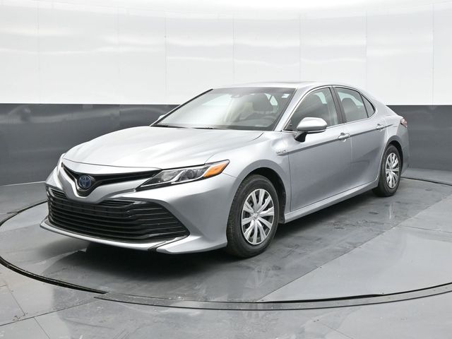 2019 Toyota Camry Hybrid LE