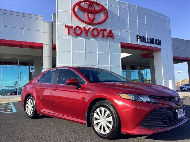 2019 Toyota Camry Hybrid LE