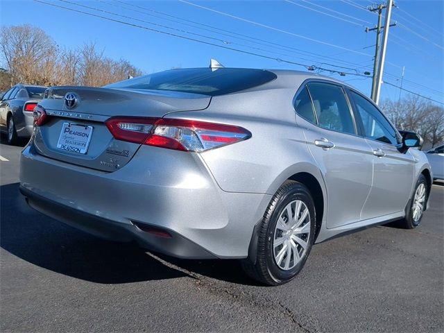 2019 Toyota Camry Hybrid LE