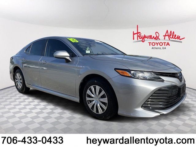 2019 Toyota Camry Hybrid LE